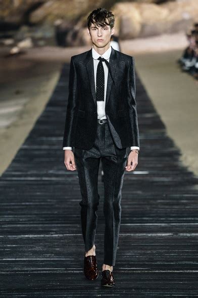 yves saint laurent abbigliamento uomo|Abbigliamento e accessori da uomo di Saint Laurent su FARFETCH.